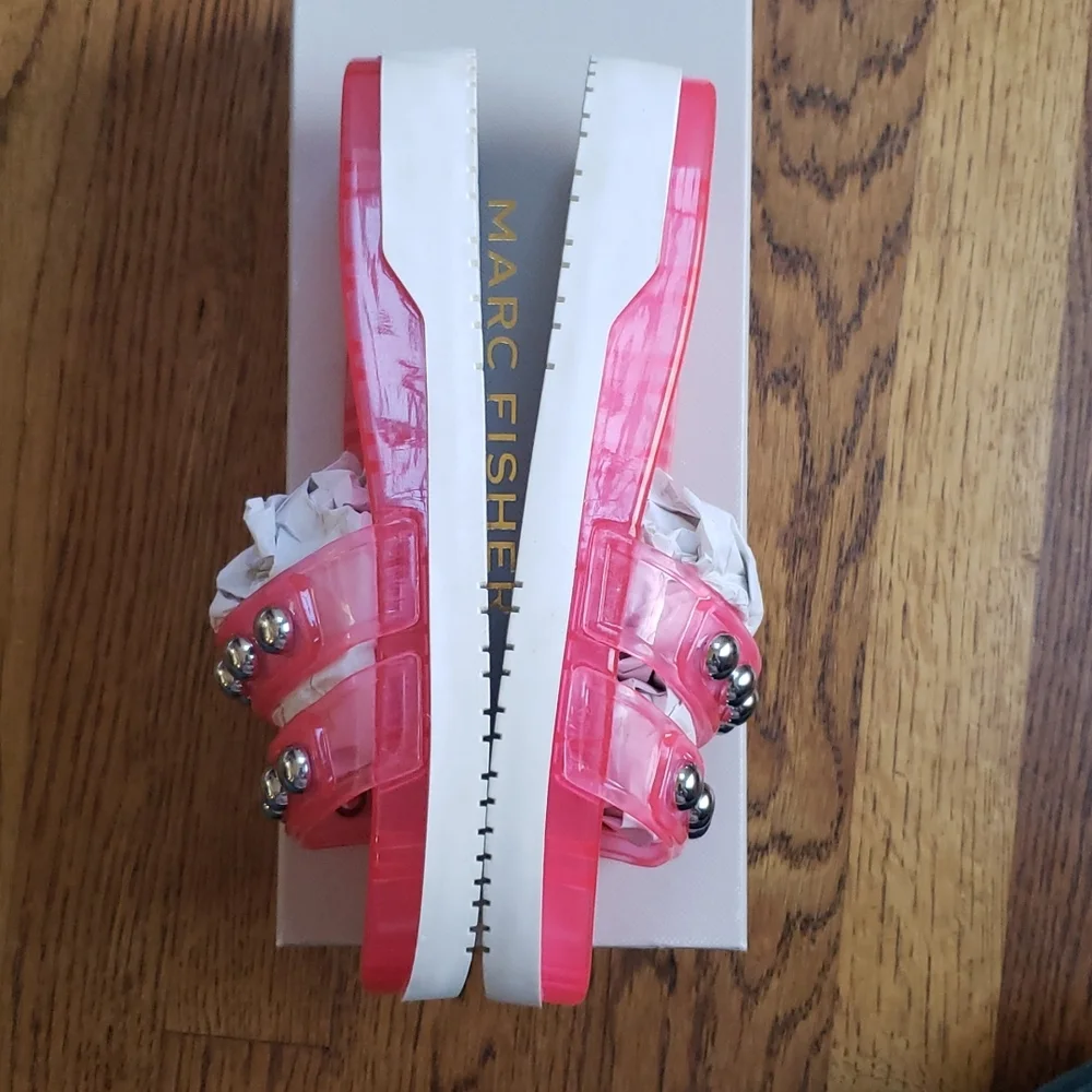 NIB Marc Fisher LTD Pink Jelly Trent Platform Sandal Women's Size 6